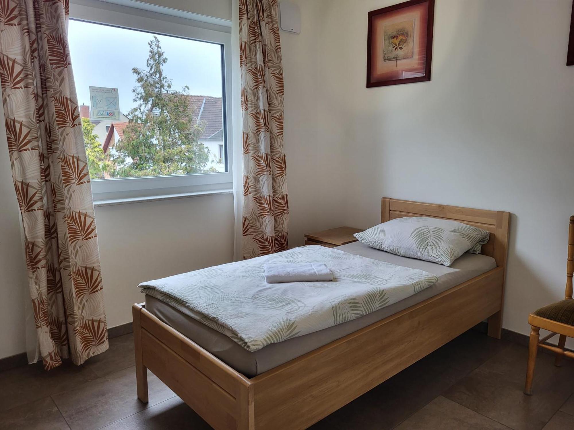 Seelze-Letter Monteurzimmer / Apartment / Messezimmer Номер фото