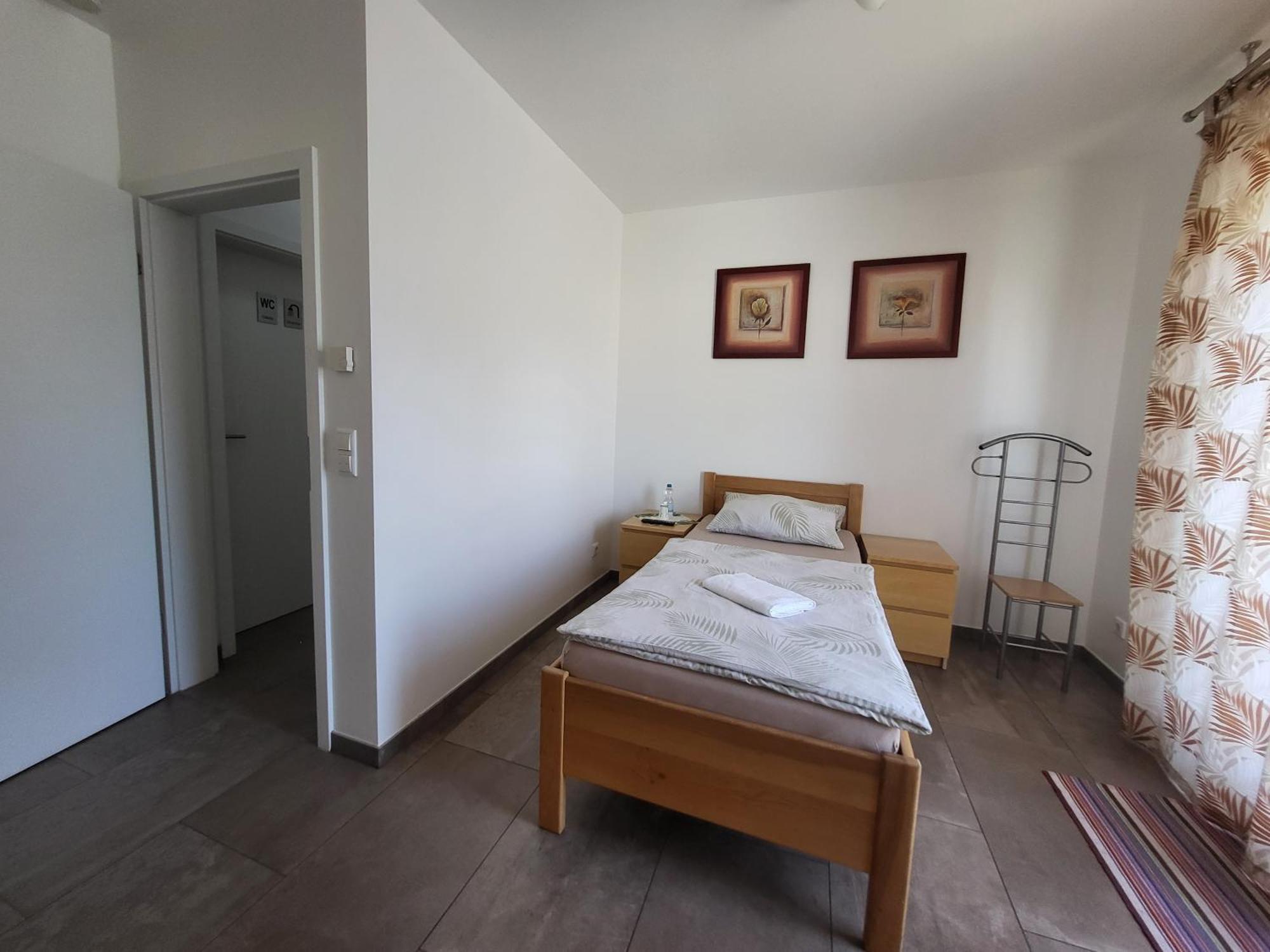 Seelze-Letter Monteurzimmer / Apartment / Messezimmer Номер фото