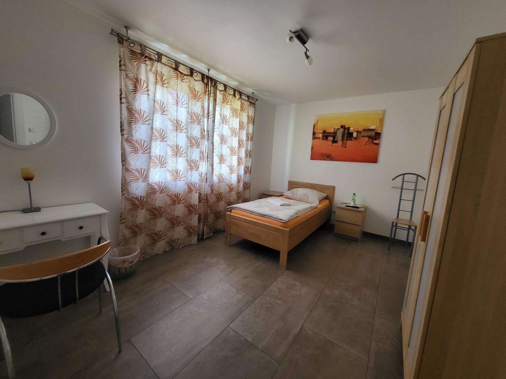 Seelze-Letter Monteurzimmer / Apartment / Messezimmer Экстерьер фото