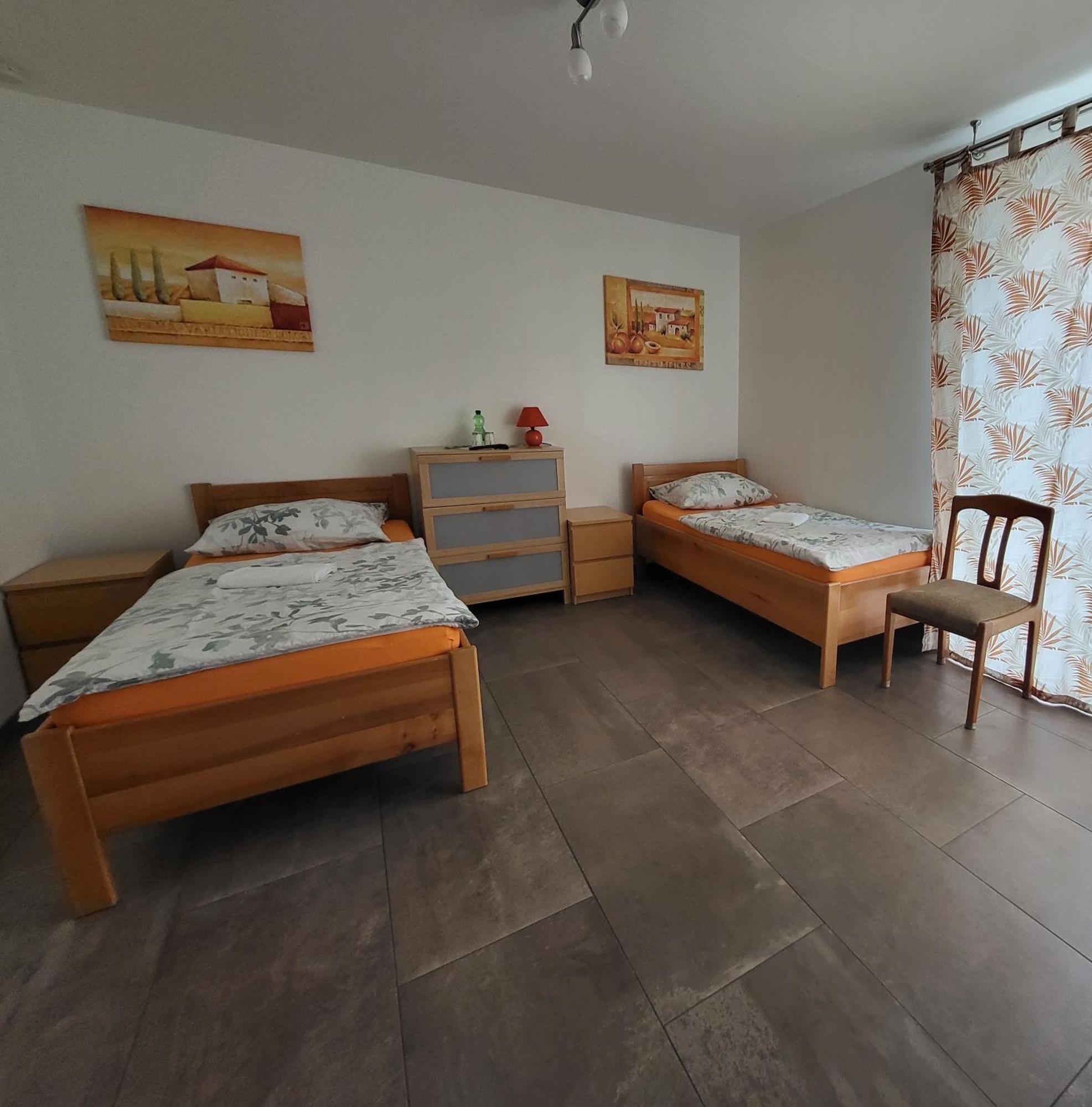 Seelze-Letter Monteurzimmer / Apartment / Messezimmer Экстерьер фото