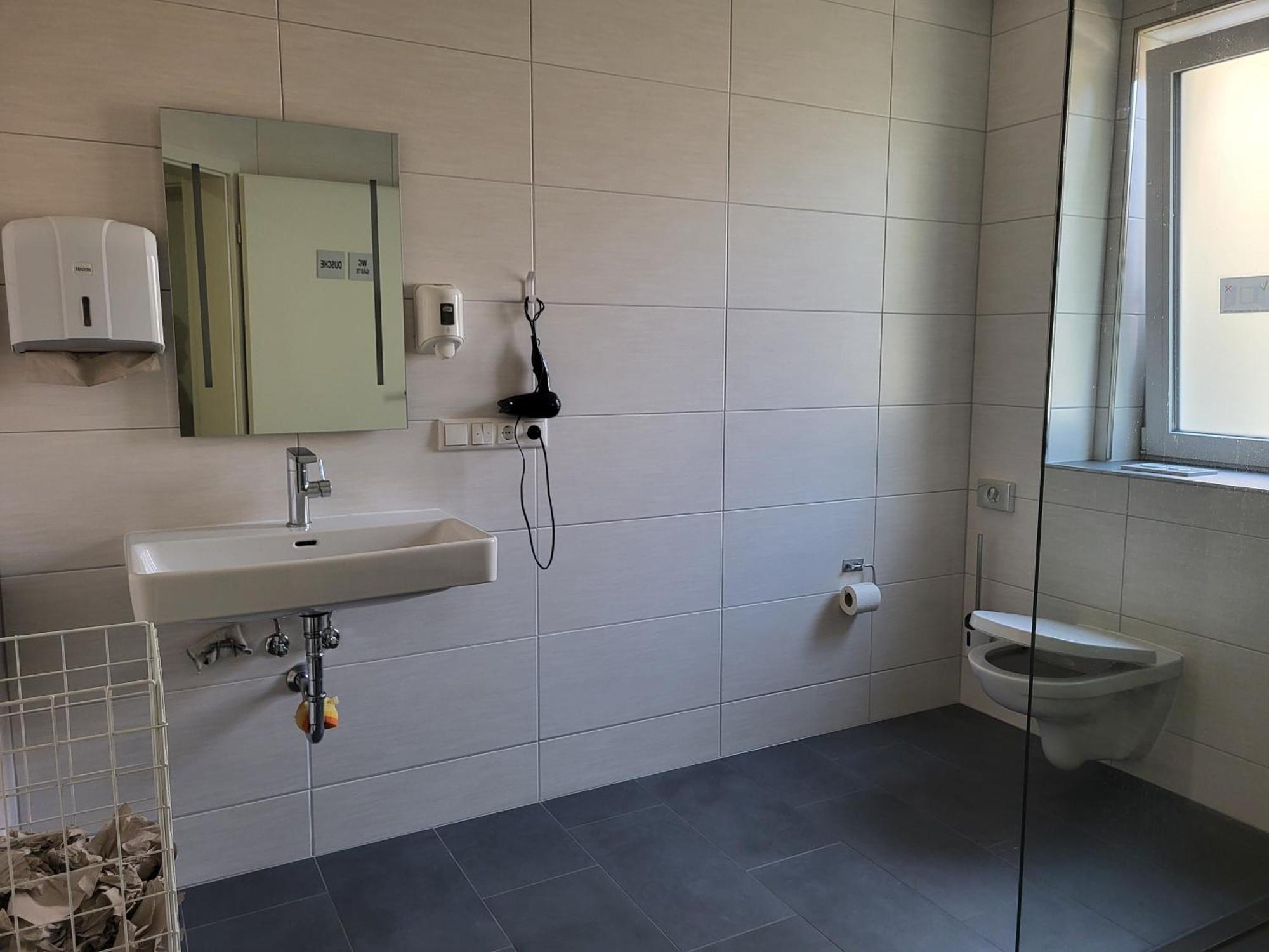 Seelze-Letter Monteurzimmer / Apartment / Messezimmer Экстерьер фото